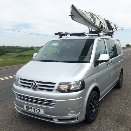 The standard Thule bars with Hull-a Port- Pro carrying system...